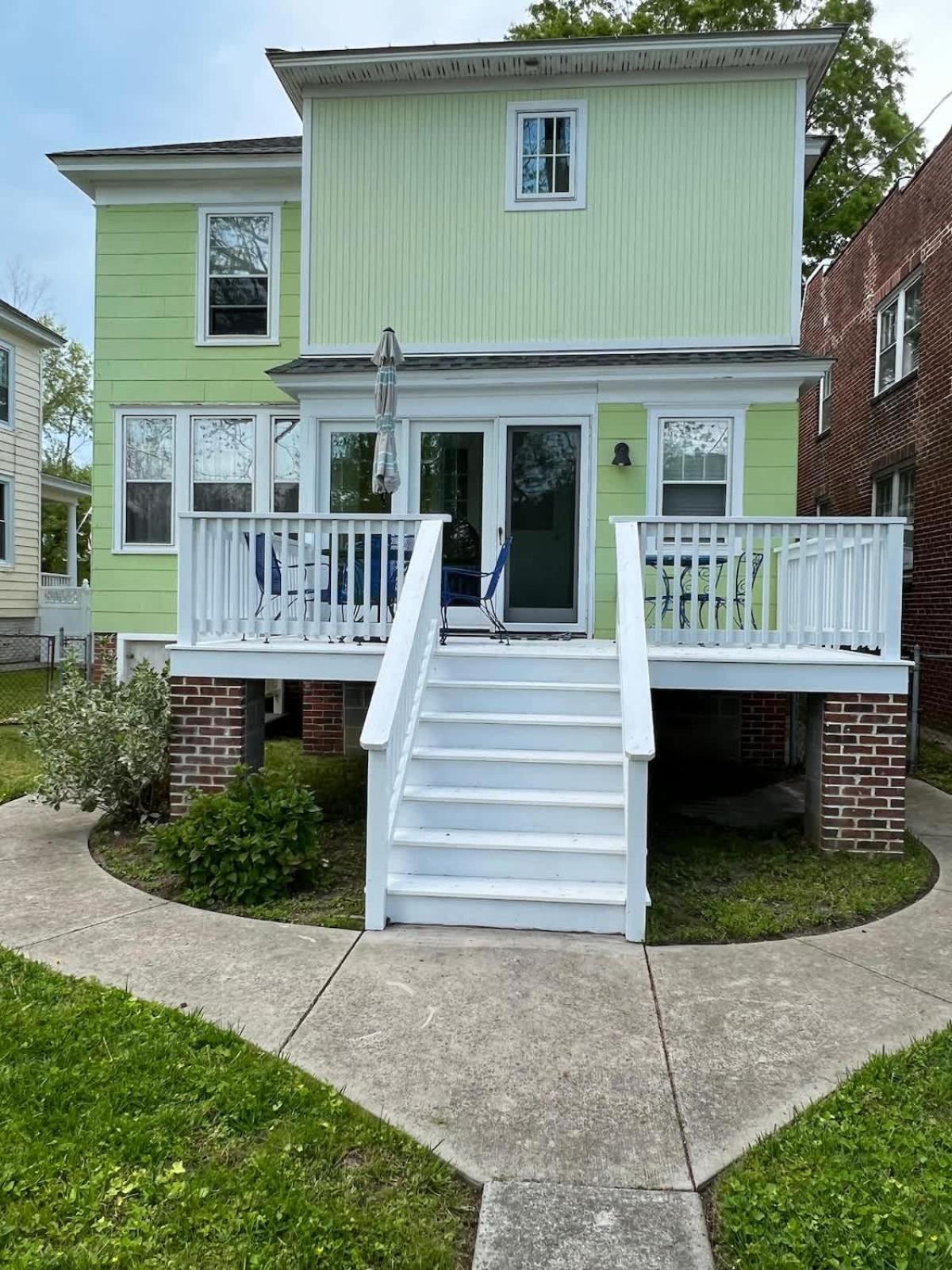 Key Lime Cottage Steps From Cape Charles Beach ภายนอก รูปภาพ